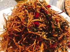 -山珍王国·云南野生菌石锅鱼