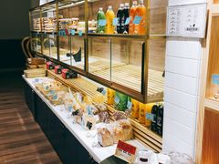 面包甜点陈列柜-爱立颂·爱的礼物(老商埠店)
