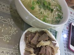-月星羊肉面馆(黄河路美食休闲街店)