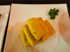 -海航大厦万豪酒店彩海轩中餐厅(霄云路店)