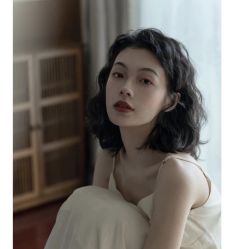 -BULB STUDIO 巴柏明星发型工作室