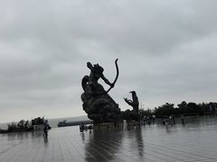 -巴陵广场