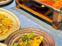 -香巴拉云南餐厅(华莱坞店)