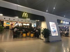 门面-麦当劳(杭州东站高铁店)