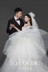 -乐派诗婚纱摄影