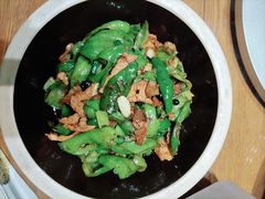 -黄泥岗·地道湖北菜(奥特莱斯店)