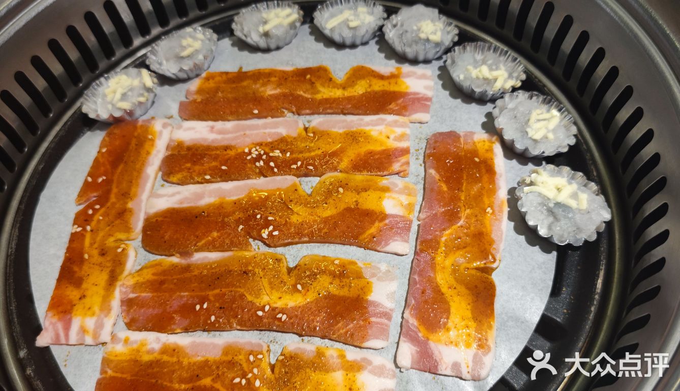 韩国烤肉|九眼桥巨香的烤肉店