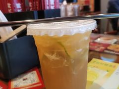 -何记花甲(海岸城旗舰店)