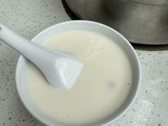 -肥仔文澳门猪骨煲(南京西路店)