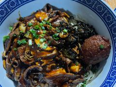 -沪西老弄堂面馆(定西路店)