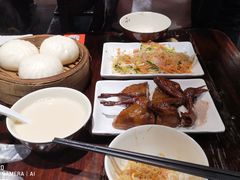 -布拉王港式美食(绿城店)