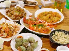 -鸿港海鲜批发市场