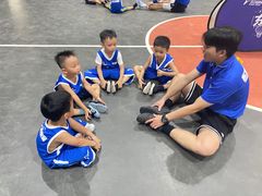 -东方启明星篮球培训(击掌校区)