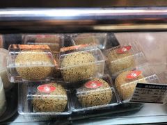 -白玉兰食品(汇联商厦店)