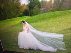 -雪中彩影婚纱摄影·微光艺术中心