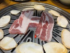 -老炉家木炭烤肉(长江国际店)