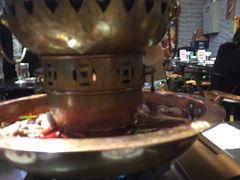 -巴四老城区炭火蛙锅(张江店)