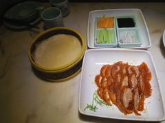 -韵秋荷(宝山龙湖天街店)