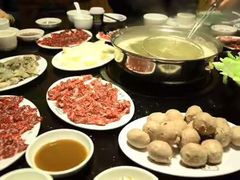 -牛一煲美食(江高店)