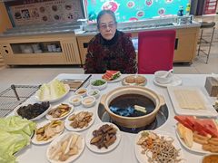 -天宜隆蘑菇宴火锅(石景山旗舰店)