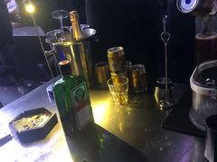 -Club Queen皇后酒吧
