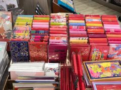 -钟书阁(群光广场店)