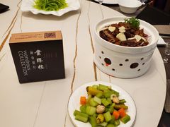 炝拌青笋-画臻楼.家宴.融合菜(锦业路店)