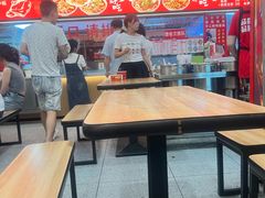 -江三王记牛杂馆(总店)