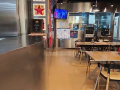 -Tube station站点比萨(王府井百货店)