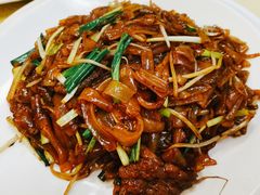 干炒牛河-天宝食坊·啫啫煲大排档(西华路店)