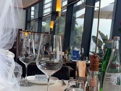 -MONICH牛排融合餐厅(和义大道购物中心店)