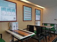 -啄木鸟美国留学(顺城东塔店)