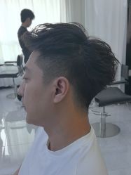 -V7 HAIR SALON
