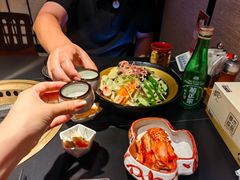 -山川小町·极番烧肉(新地假日广场店)