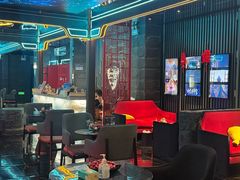 -屋有岛沉浸游戏旗舰店(中山公园店)