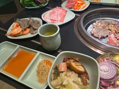-梨花自助烤肉(西三旗万象汇黑金店)