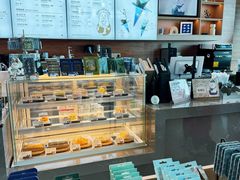 -抱抱地球咖啡馆(国家海洋博物馆店)