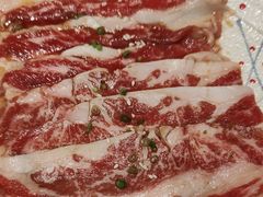 -山川小町·极番烧肉(新地假日广场店)