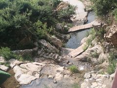 -大平台龙居瀑布旅游区