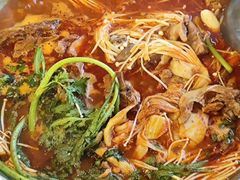 -喇喇排骨火锅·传统韩式脊骨汤(望京西园总店)