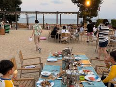 -亚龙湾希尔顿自助餐厅·海鲜·烧烤·沙滩BBQ·现场乐队
