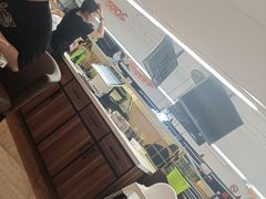 -新大咀港式茶餐厅(宝山万达店)