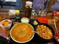 -米屋石锅拌饭(师大店)