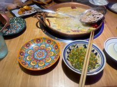 -洱火云南酸菜牛肉火锅(石景山当代商城店)