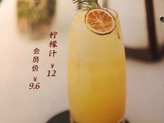柠檬汁-军硕烤肉·部队火锅(二七万达店)