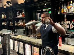 -Long Bar(莱佛士酒店)