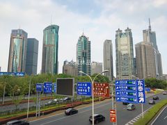 景点-陆家嘴空中步行连廊