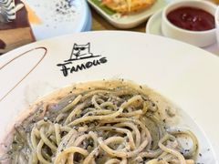 -Famous肥猫墨西哥音乐餐吧(五棵松华熙LIVE店)
