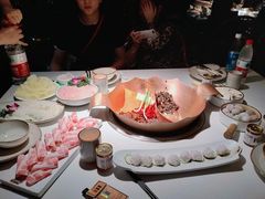 -墨居上隐·院子里火锅(峨眉店)