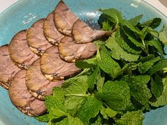 牛肉拌薄荷-沿途四季·云南菜(建外大街店)